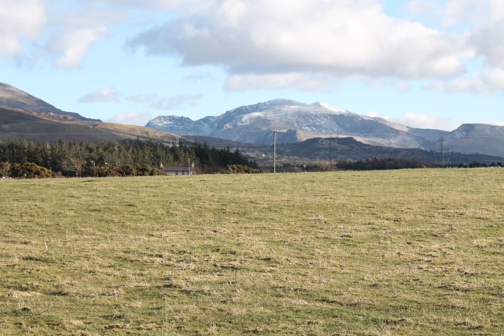 Groeslon Ty Mawr B & B Llanddeiniolen Pokój zdjęcie